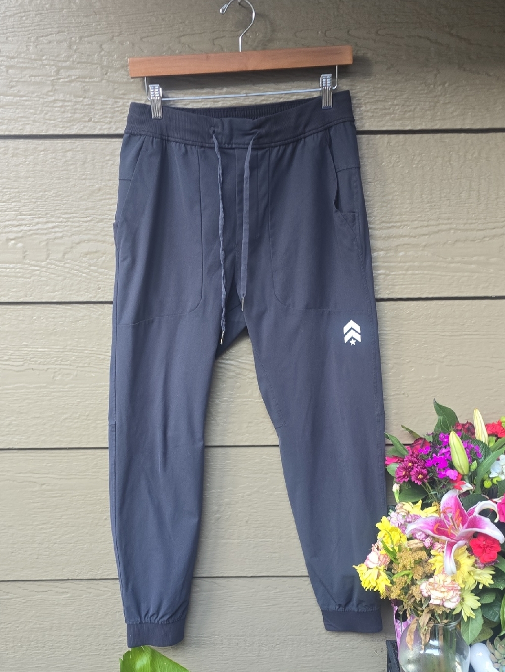 Lululemon x Barry's Sojourn Jogger Gray Athletic Pants Medium M